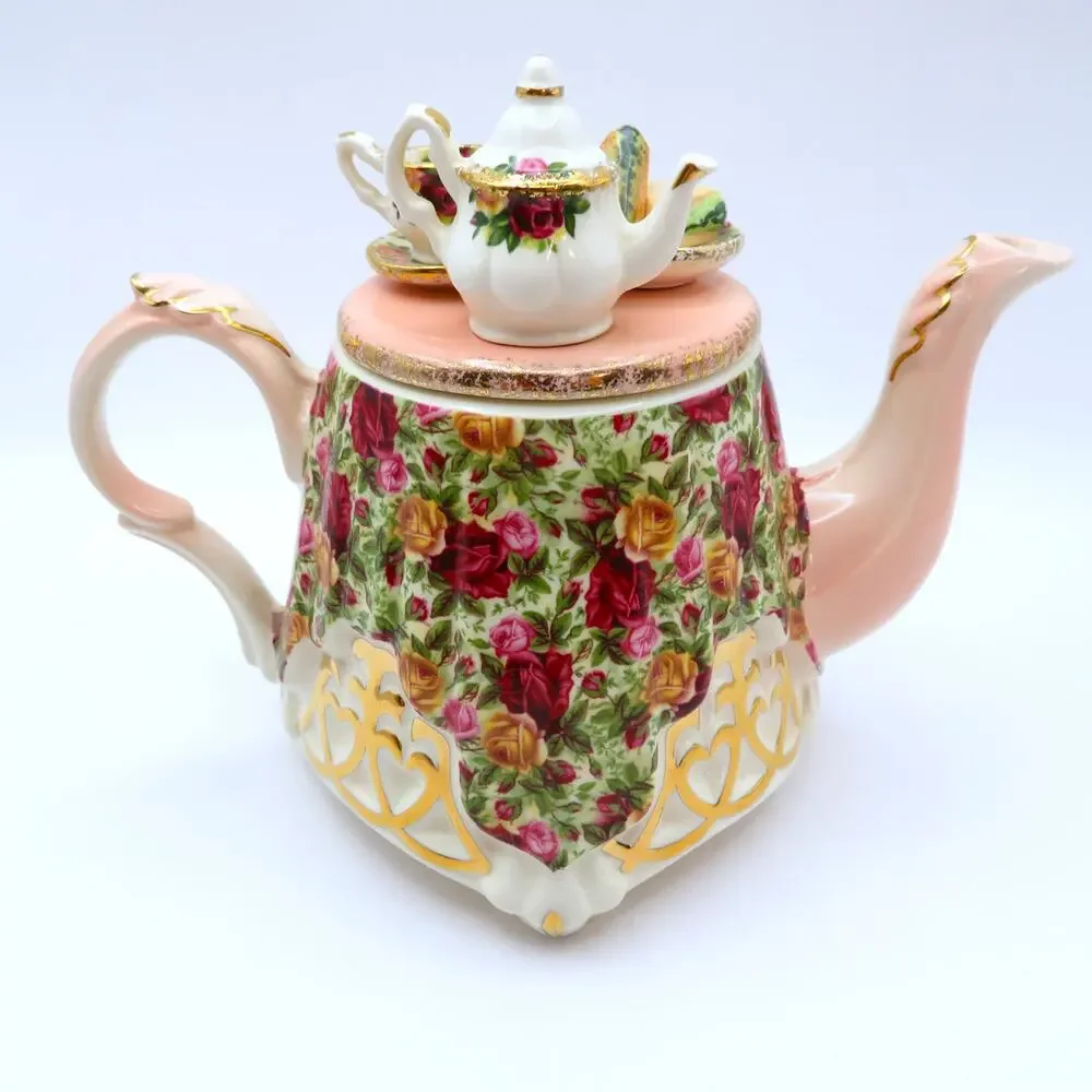 Royal Albert Old Country Roses Chintz Collection Mini Tea Table Teapot 1996